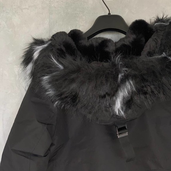 Marc New York By Andrew Marc Women's Black Faux-Fur-Trim Carina Parka jacket SZM - Picture 5 of 11